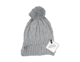 Wholesale Cable Knit Hat with Pom Pom Wholesale Cable Knit Hat with Pom Pom
