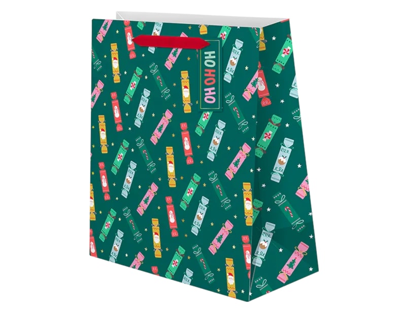 Wholesale Christmas Cute Luxury Medium Gift bag | Bulk Buy Christmas Gift bags.