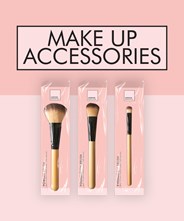 Essential beauty and make up accessories